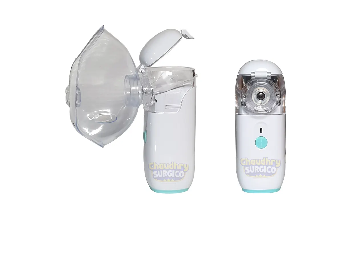 Portable Nebulizer Machine ZH-N3 - step2 - insert the liquid into medicine cup